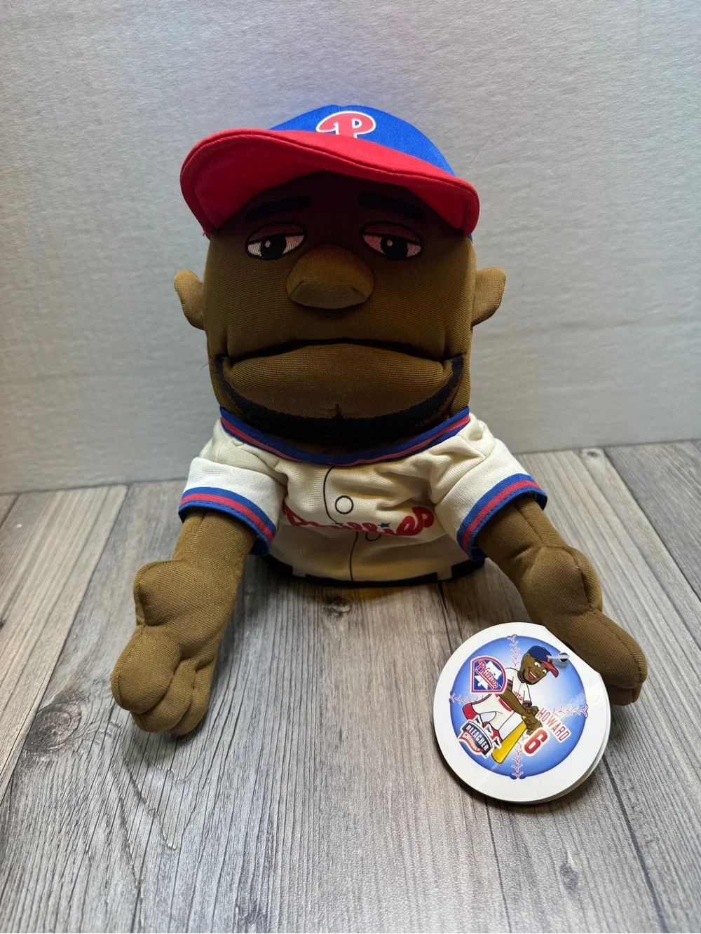 PHILADELPHIA PHILLIES RYAN HOWARD #6 CREATURE BLEACHER Collectible Hand PUPPET